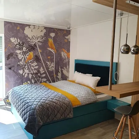 Kleine Milchbar Apartament *